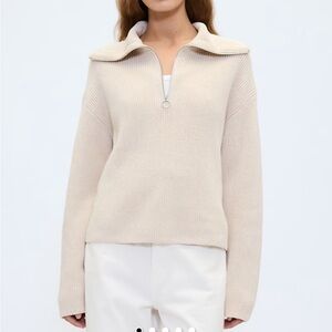 Gap cream half zip sweater